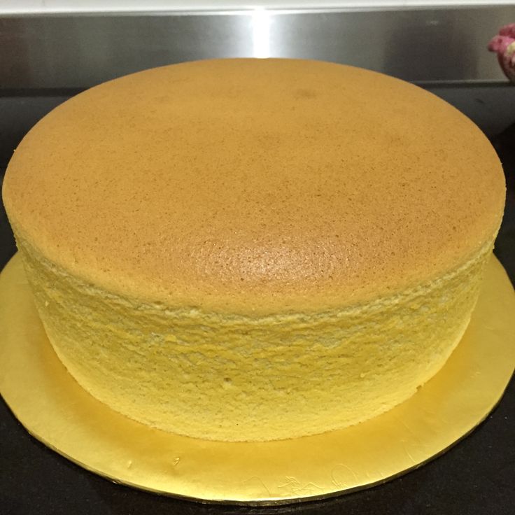 كيكة الفانيلا الاسفنجيه كيكة الفانيلا الاسفنجيه