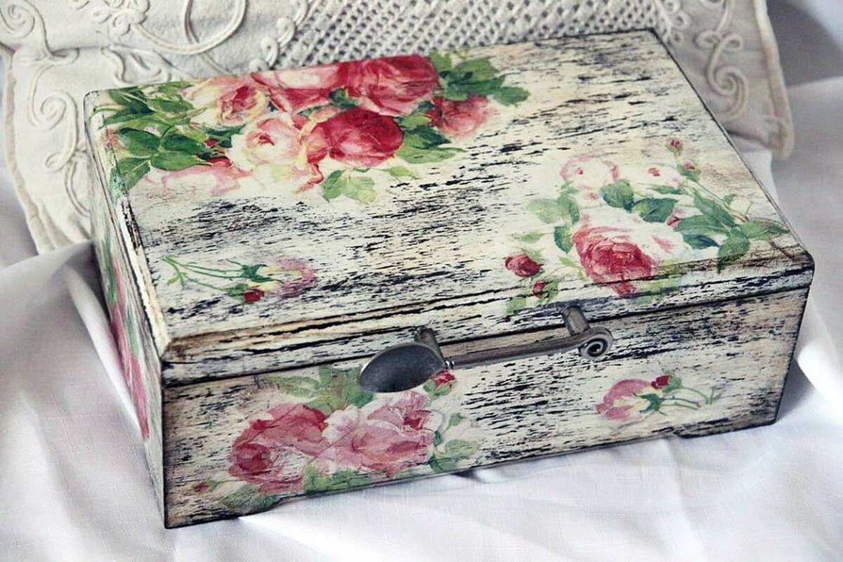 معلومات عن فن الديكوباج