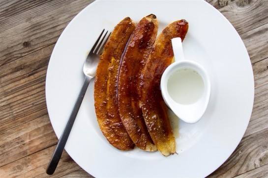 الموز المشوي الموز المشوي