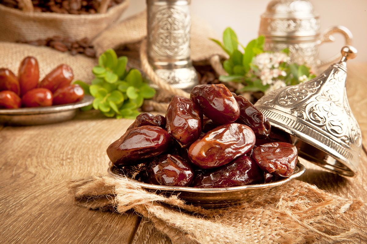 حكم وفضل صيام الأيام البيض