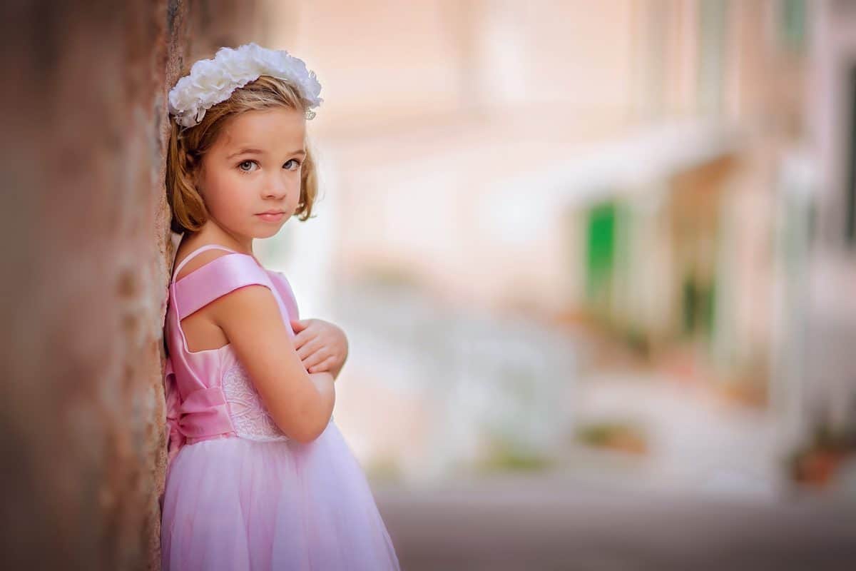 أحدث موضة فساتين اطفال 2020