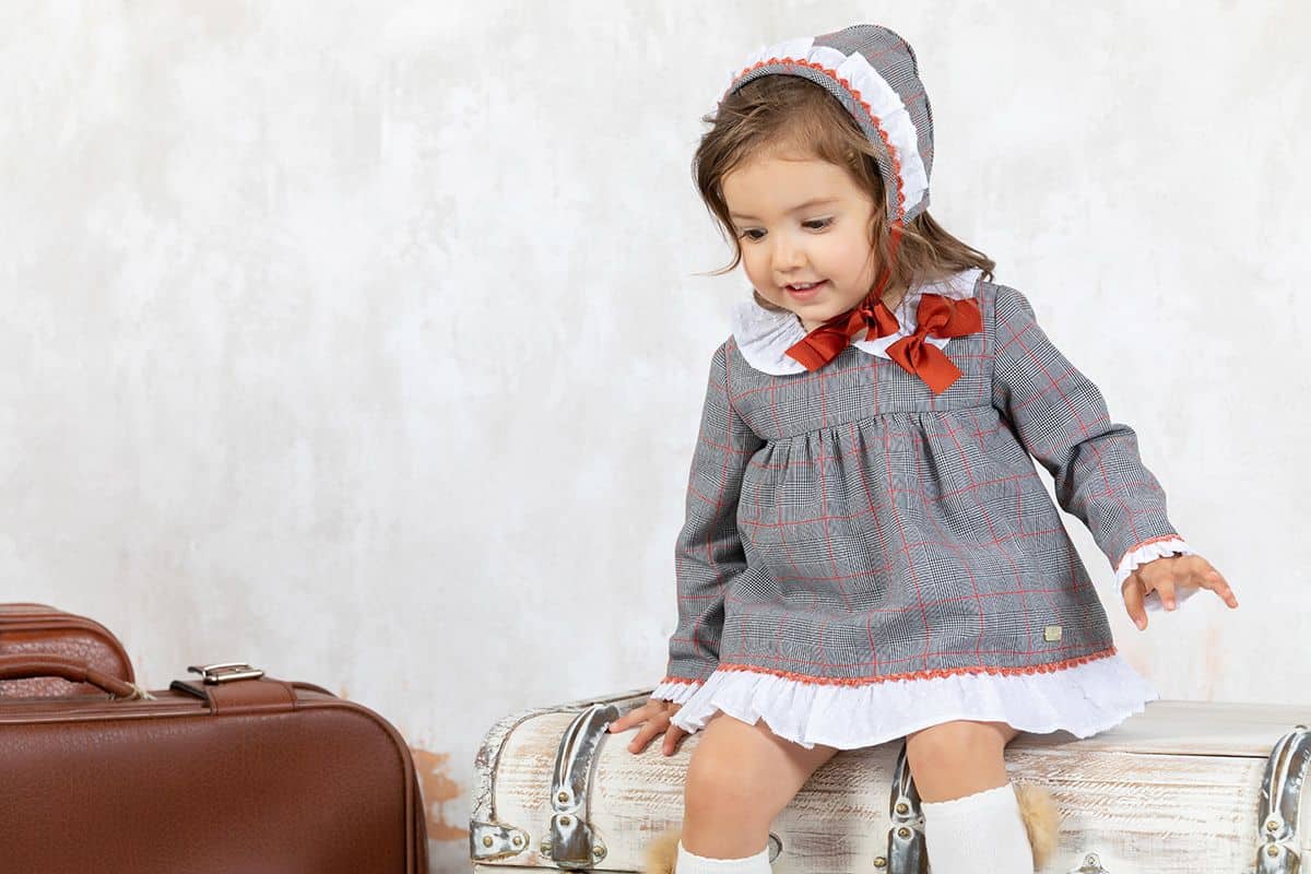 فساتين اطفال فساتين اطفال