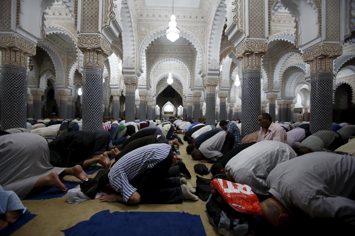 مواقيت الصلاة في شهر رمضان 2020 في الإمارات 1441