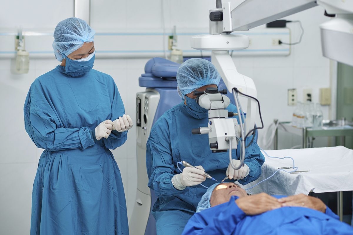 ما هو أفضل مستشفى لجراحة العيون بالأردن