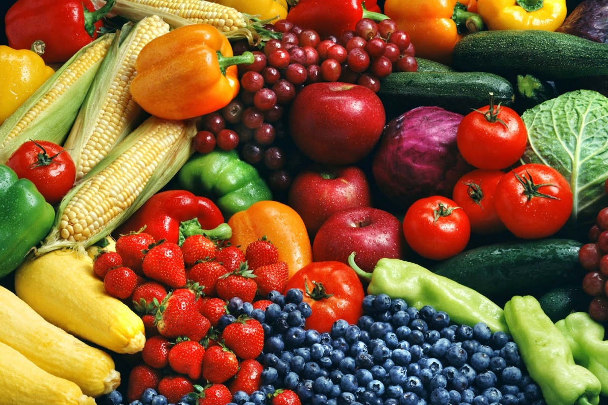 تقرير عن الاطعمة الطازجة وفوائدها