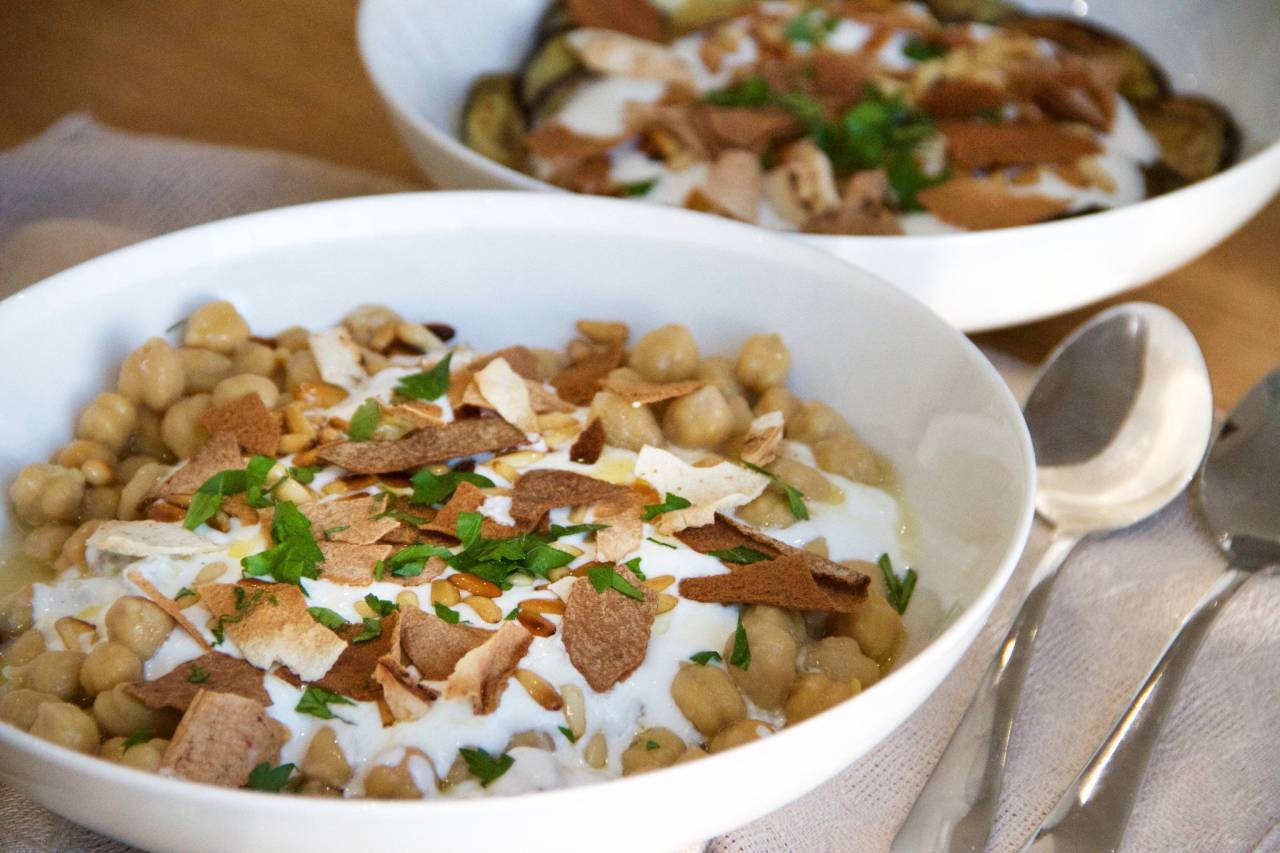 طريقة عمل فتة الحمص الحمصية طريقة تحضير فتة الحمص الشامية