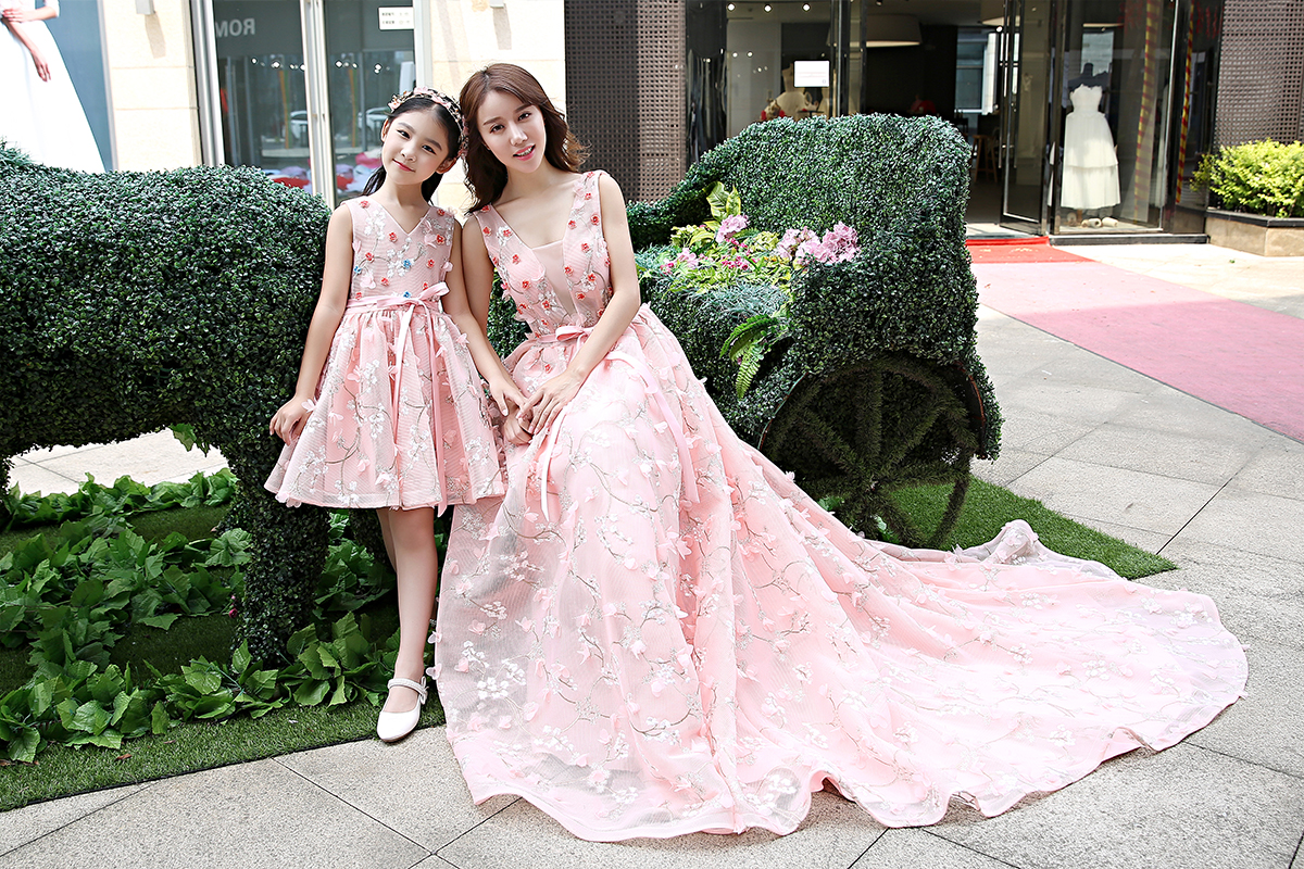 موديلات فساتين جديده موديلات فساتين جديده