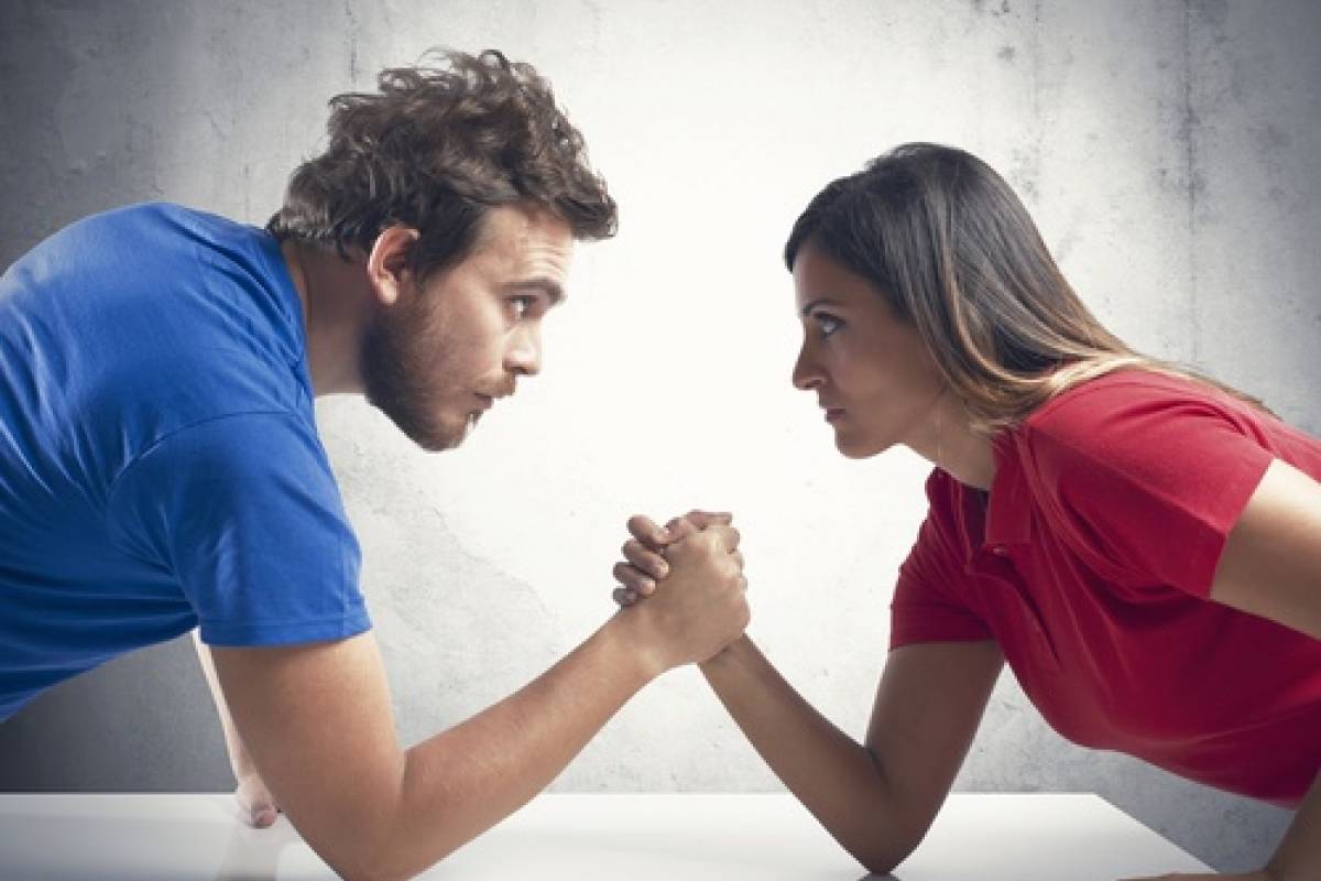 كيف تتعدى المشاكل مع خطيبتك