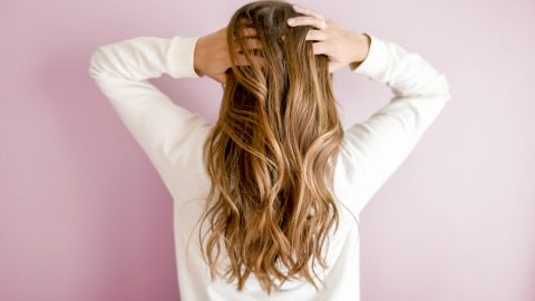 وصفات علاج تساقط الشعر سهلة ومجربة