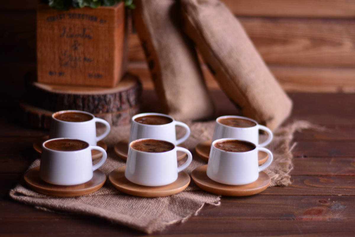 عدد أكواب القهوة المسموح بتناوله يوميًا