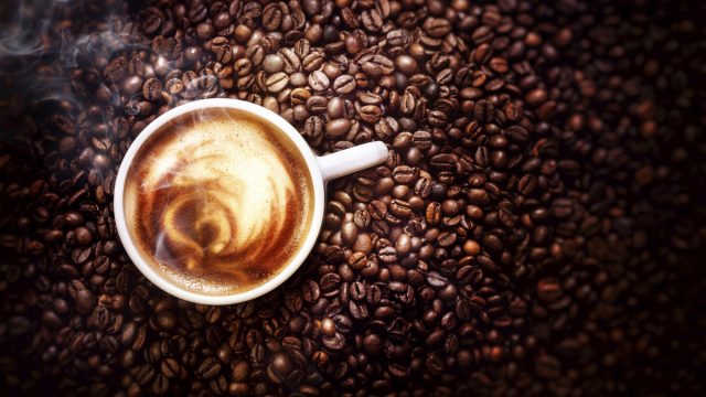 هل يمكن أن تساعدك قهوة الكيتو في إنقاص الوزن
