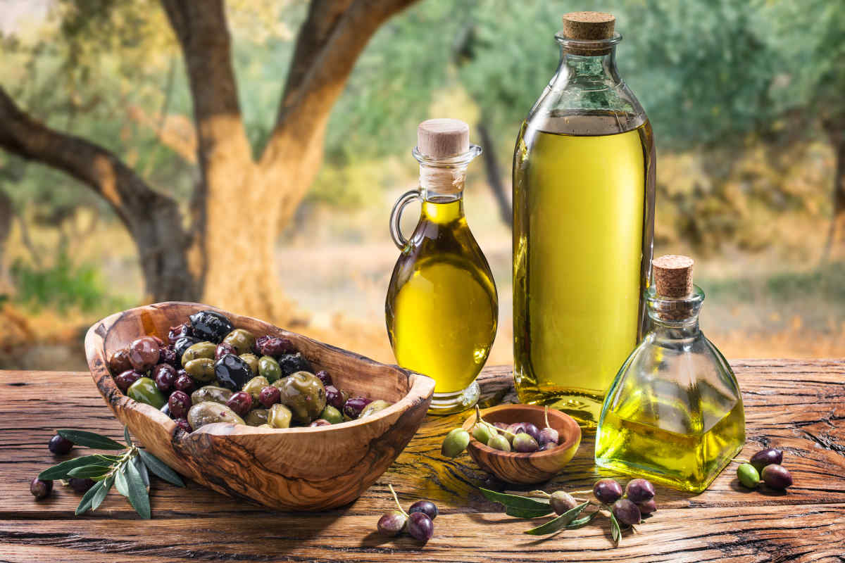 افضل زيت زيتون في السوق 2021 وفوائده مجرب