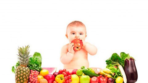 اكل الطفل في الشهر السابع وصفات غذائية صحية للمناعة والنمو السليم
