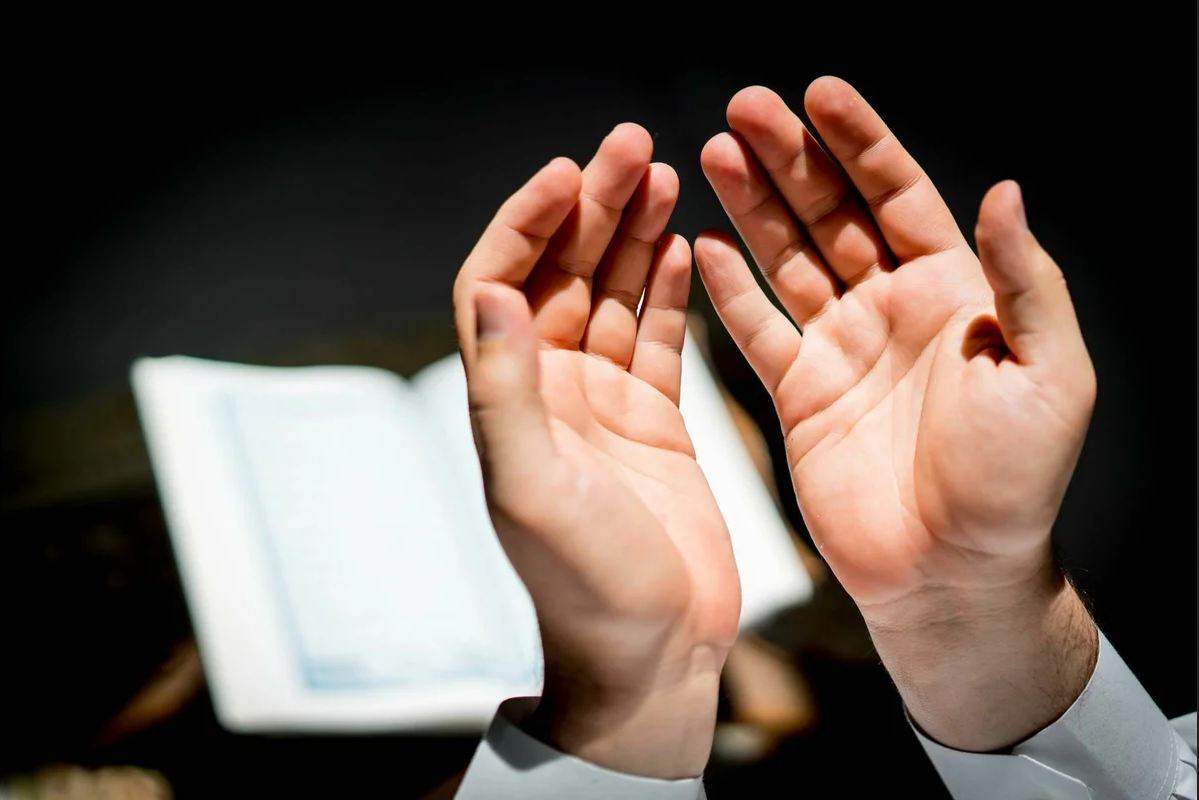 أجمل دعاء الهم والغم والحزن مكتوب مستجاب بإذن الله