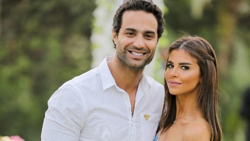 من هي زوجة كريم فهمي ومن هم اولاده