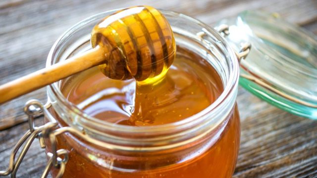 افضل انواع العسل في السعودية وفوائدها