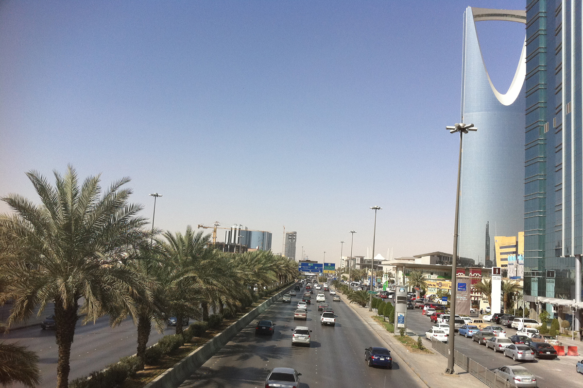 كم عدد الأجانب في السعودية وعدد سكان المملكة الأصلي 2021