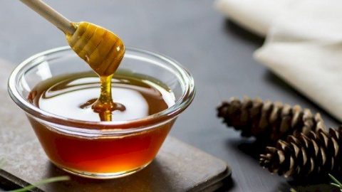 دلالات رؤية شرب العسل في المنام