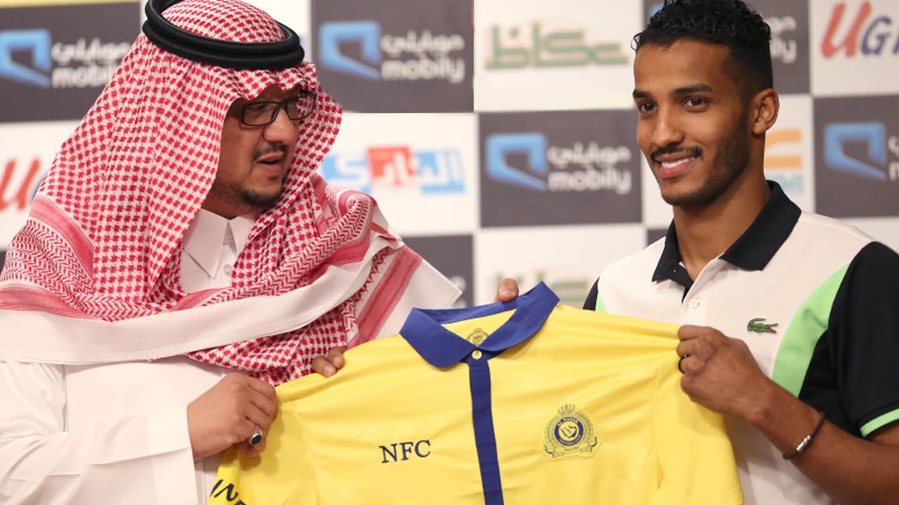 من هي زوجة نايف هزازي لاعب الاتحاد السابق