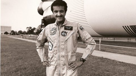 من هو أول رائد فضاء سعودي