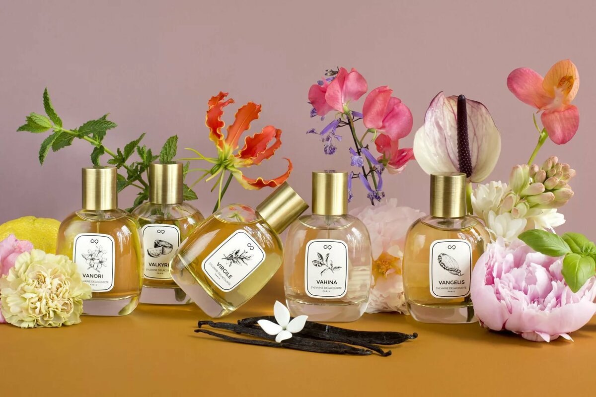 عطور-لعيد-الأم عطور-لعيد-الأم