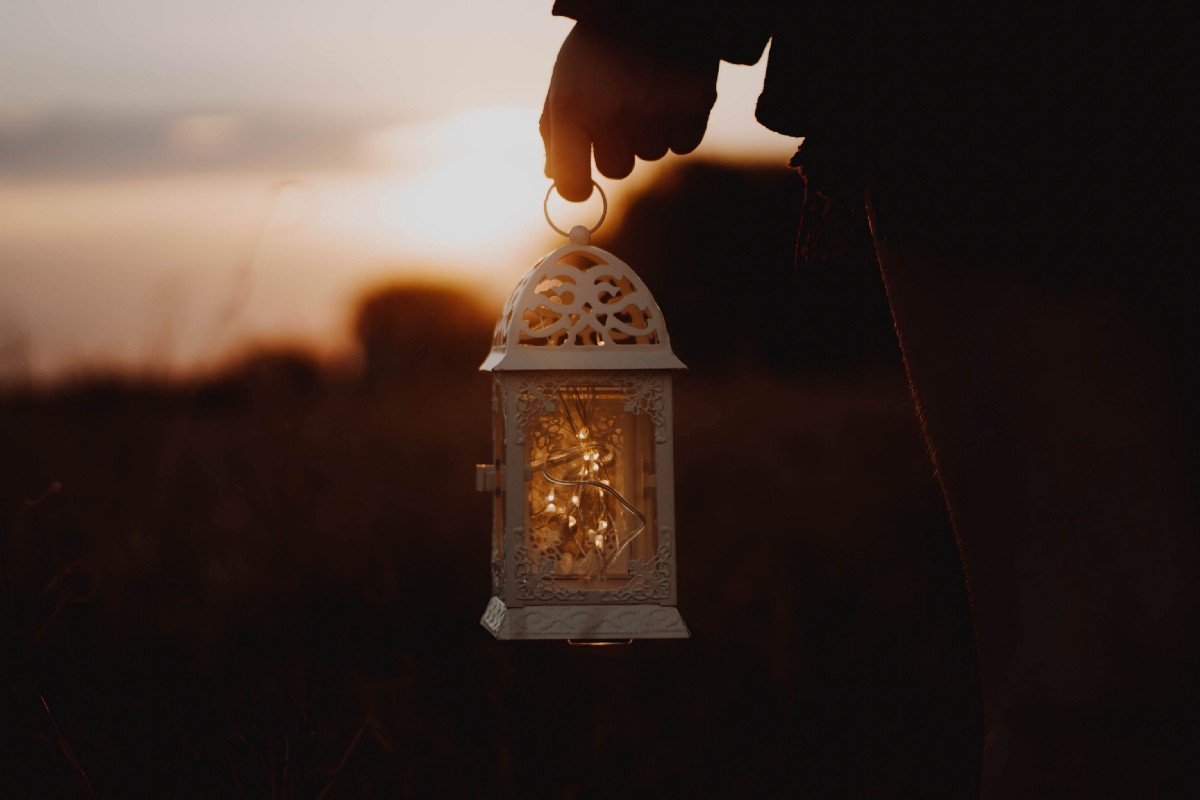 طريقة رسم فانوس رمضان بالقلم الرصاص