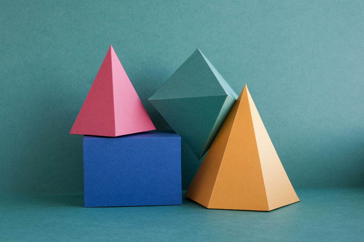 إذا ضاعفنا طول متوازي مستطيلات و عرضه و لم يتغير ارتفاعه