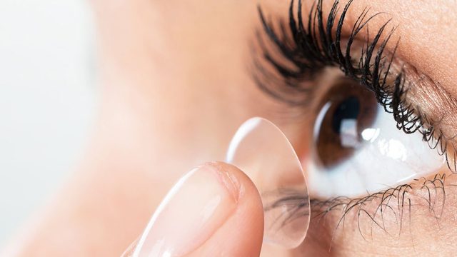 تفسير العدسات في المنام للعزباء لابن سيرين بمختلف ألوانها