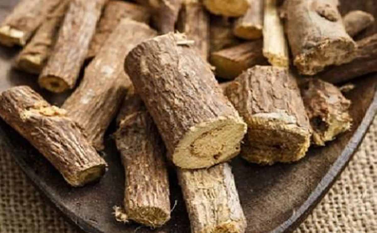 أسماء أخرى لعشبة القسط الهندي