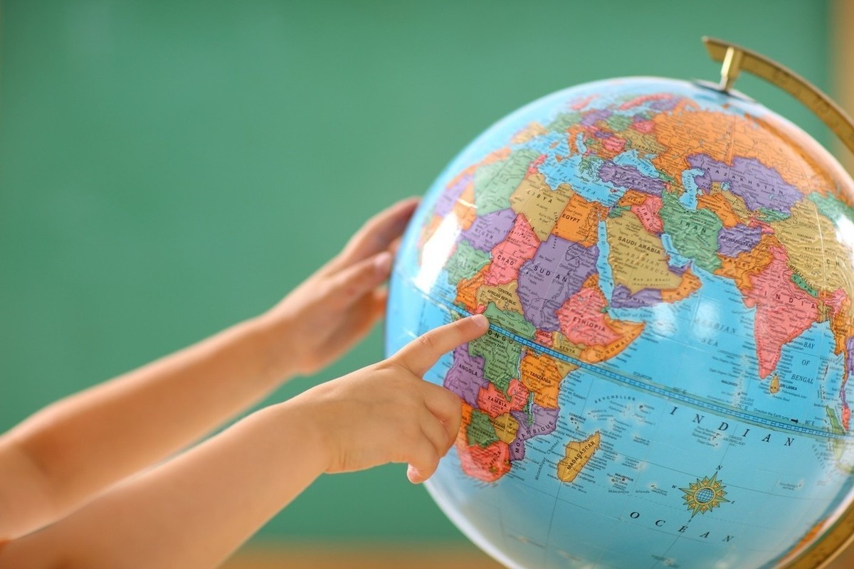 توزيع السكان من أنواع الجغرافيا البشرية صح أم خطأ