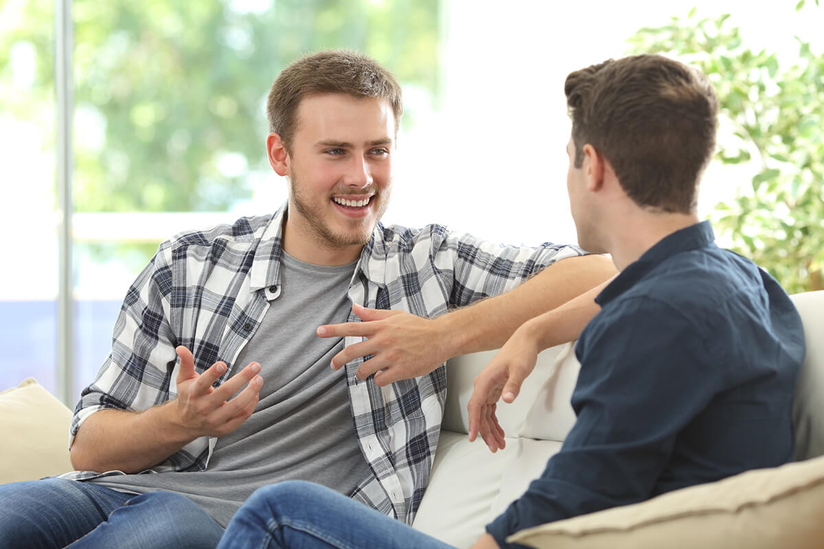 من آداب الاستماع حسن الإنصات
