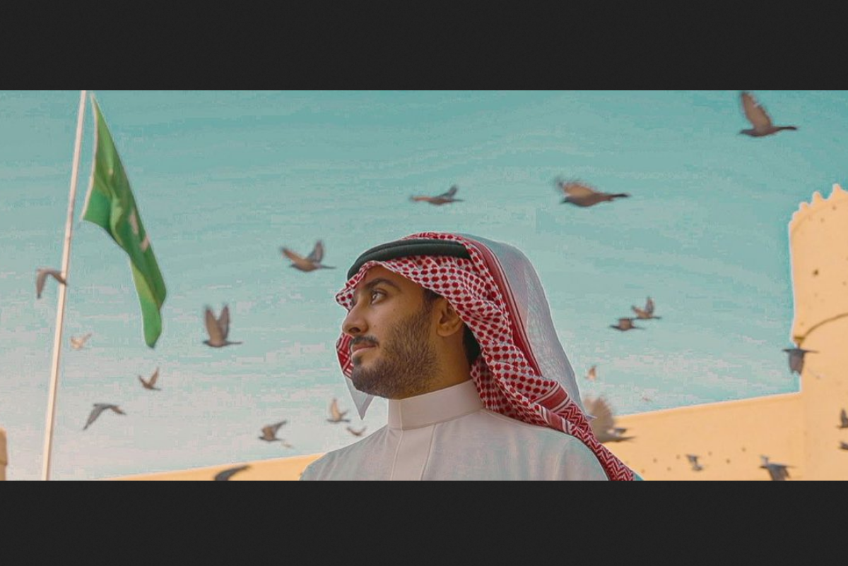 من هو عز بن فهد ويكيبيديا