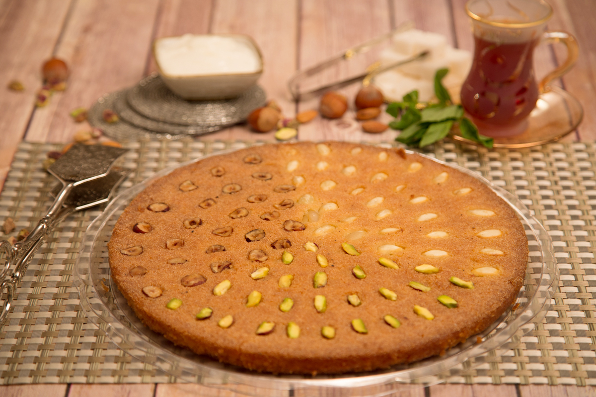 طريقة عمل البسبوسة العادية سهلة التحضير