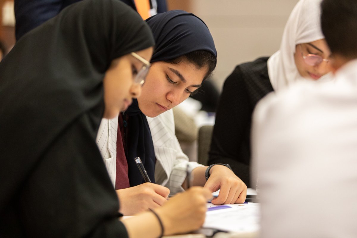 كيف نساعد المرأة للحصول على تعلم لائق