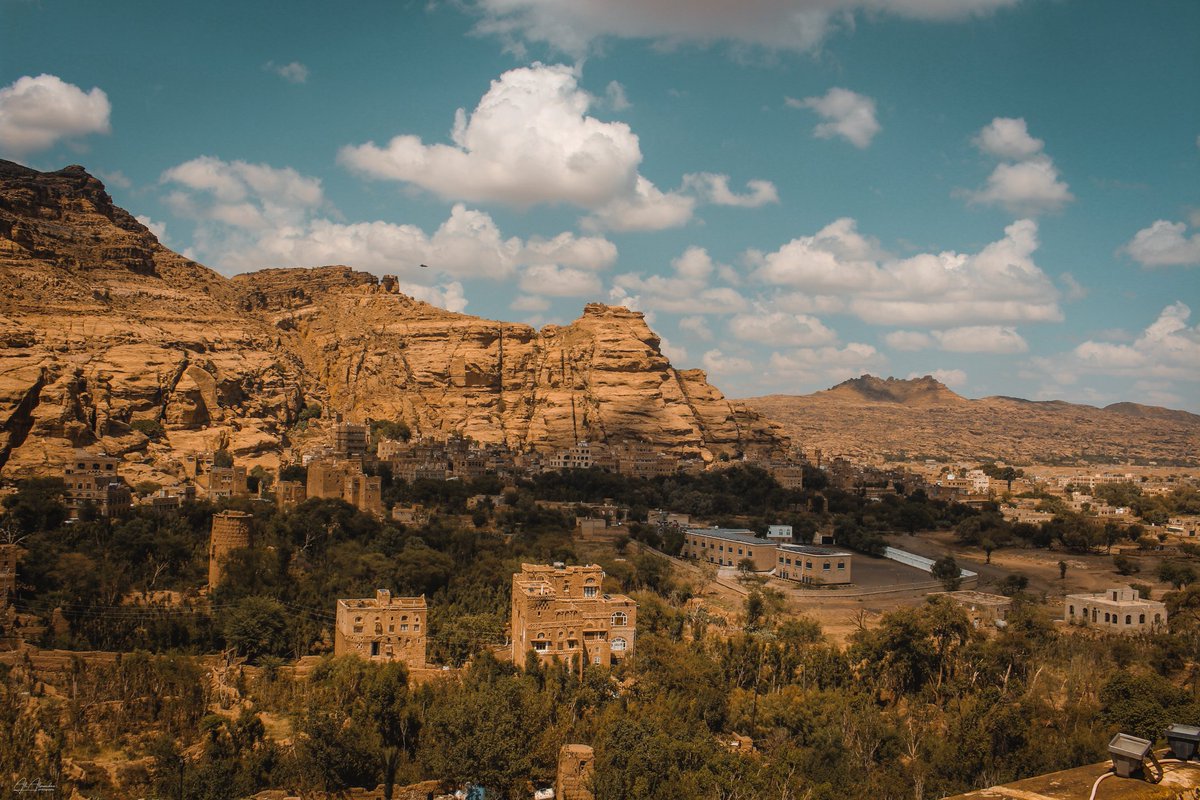 من الجبال المنفردة في وطني