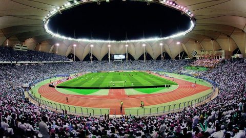 اكبر ملعب في السعودية