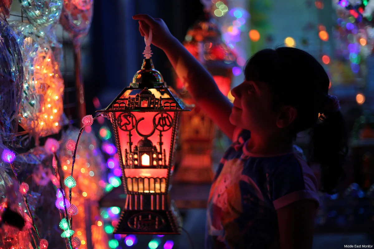 دعاء رابع يوم رمضان قصير مكتوب 1445