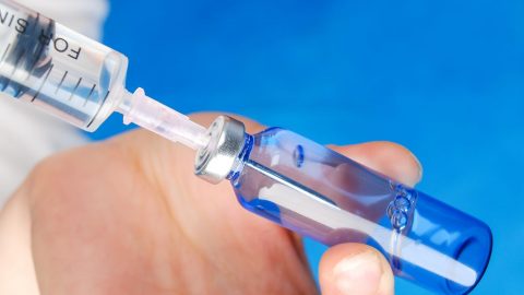 هل ابرة العضل تفطر