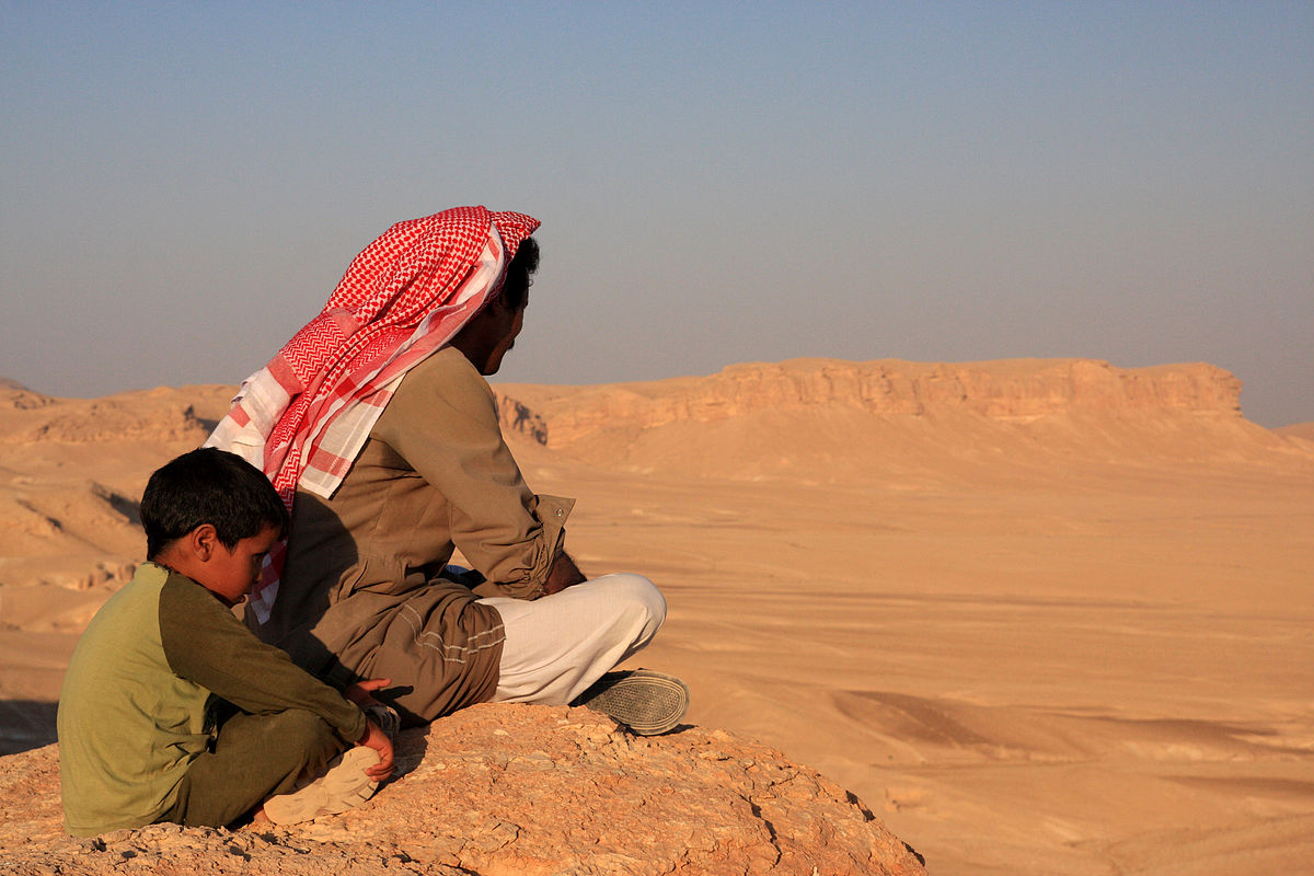 ابن دغيثر من اي الشيابين