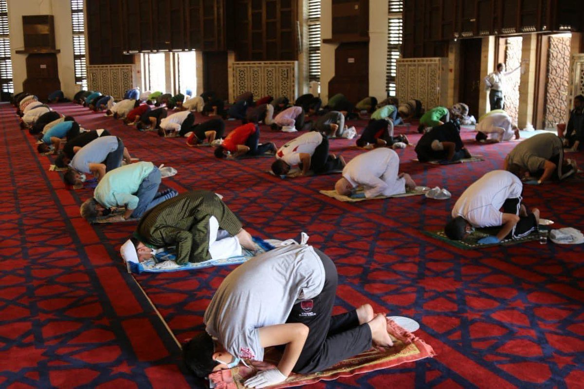 كيف اصلي صلاة الغائب