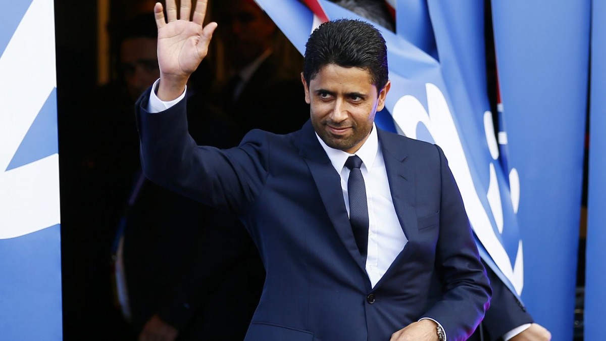 ما هو اسم زوجة ناصر الخليفي ؟