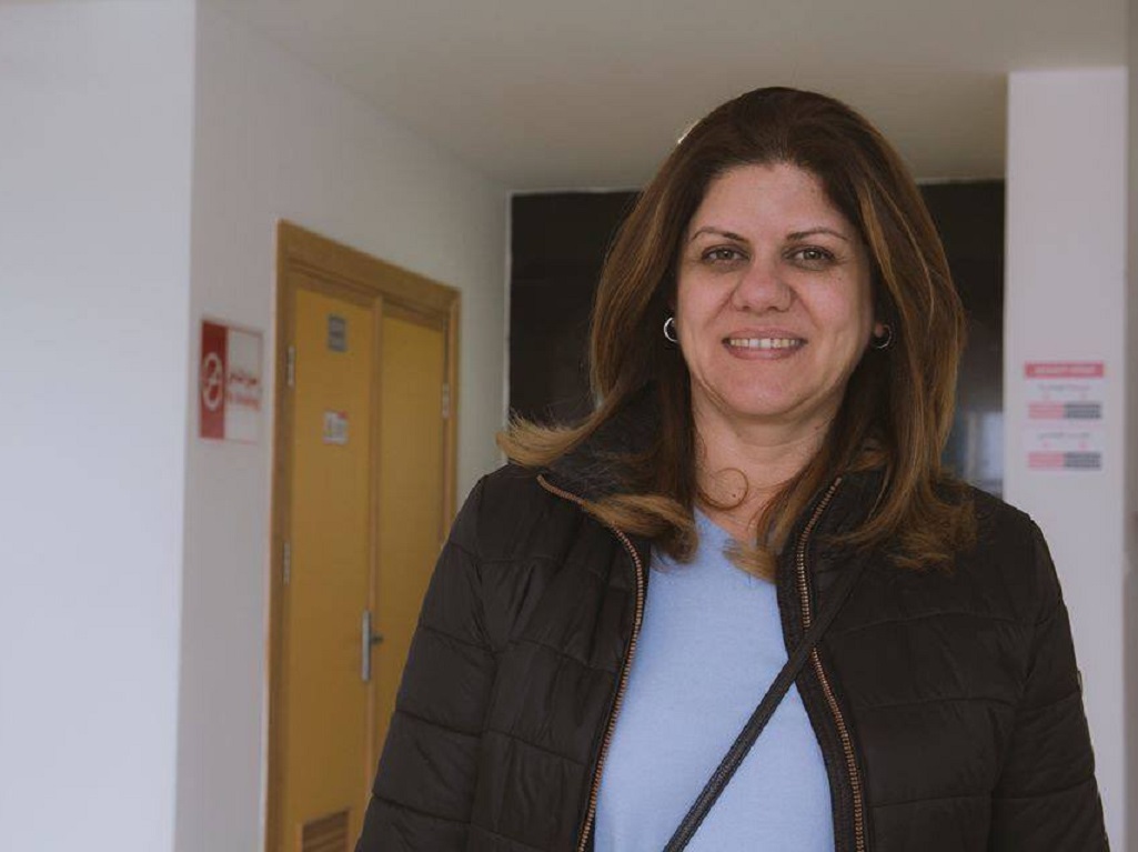 هل شيرين ابو عاقلة مسلمة أم مسيحية ؟