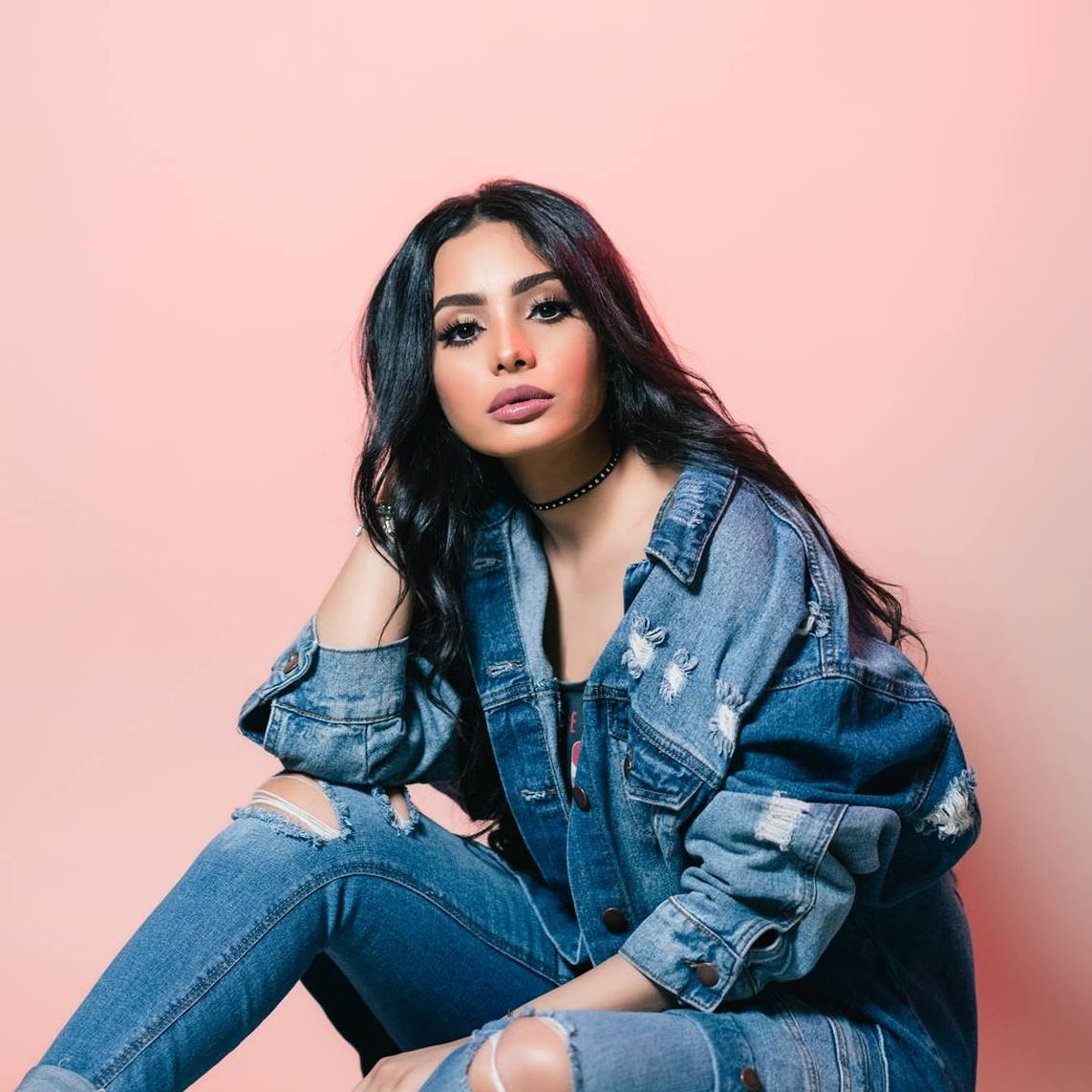 كم عمر سارة اليافعي