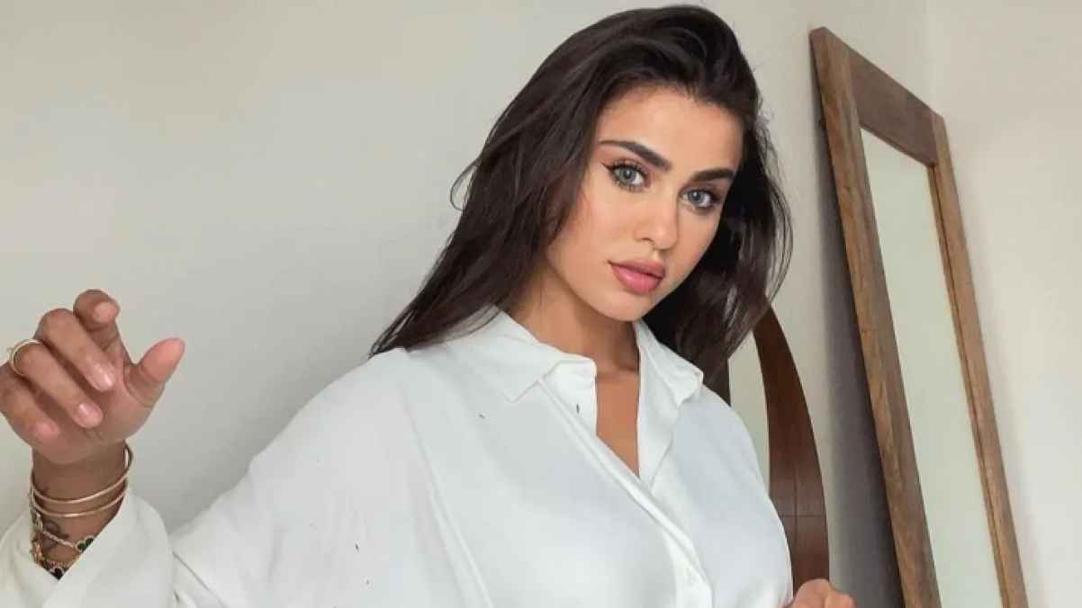 هل الدكتورة يومي مسلمة ام مسيحية