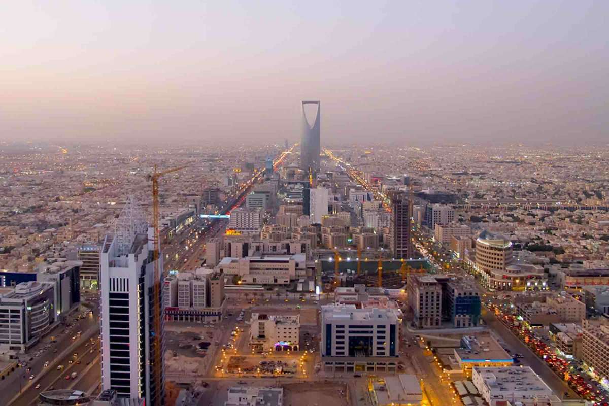 من هم حاملي بطاقات التنقل في السعودية 1445