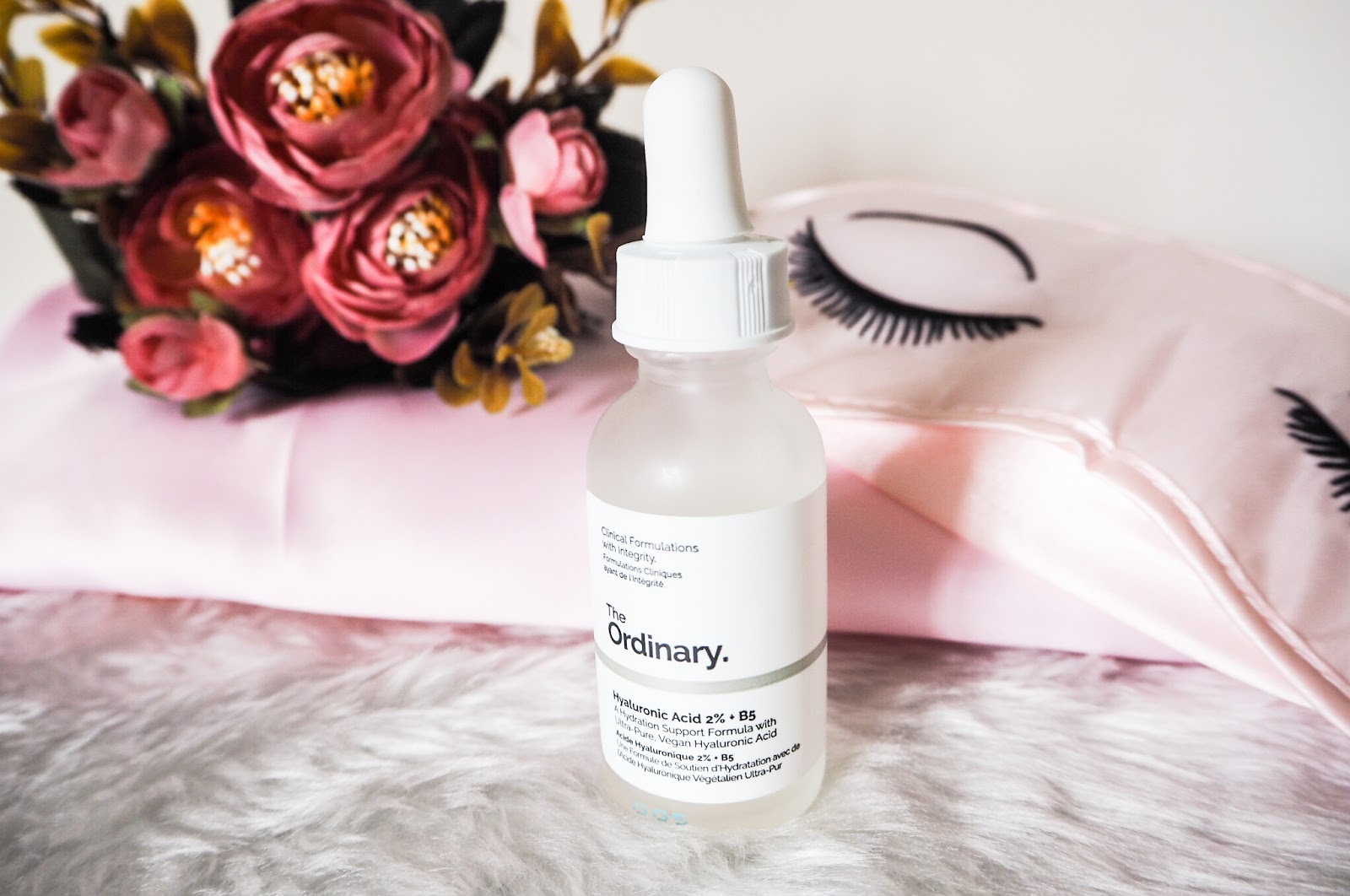 تجربتي مع سيروم الهيالورونيك اسيد من اورديناري