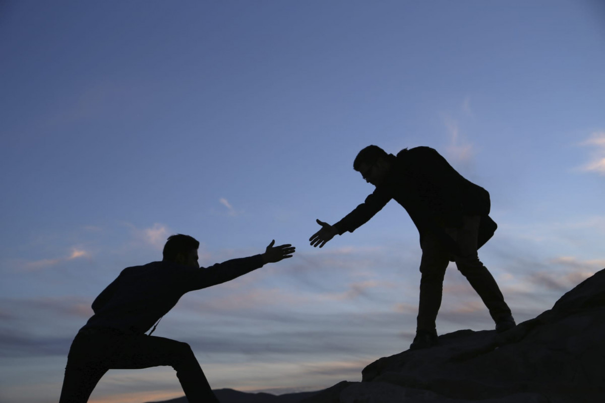 تفسير حلم السلام على الأقارب