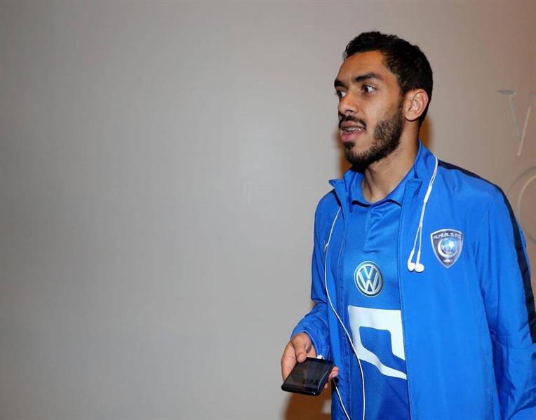 من هو عبدالعزيز الدوسري ويكيبيديا