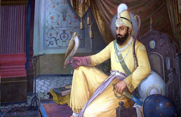 من اول من اضاف اسم الله الى اسمه من الخلفاء