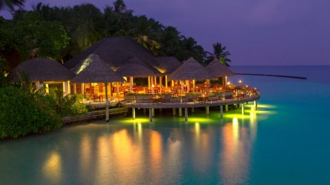 جزر المالديف السياحية